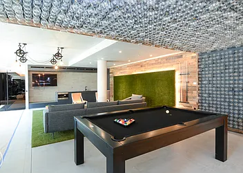 Rented by Living New York