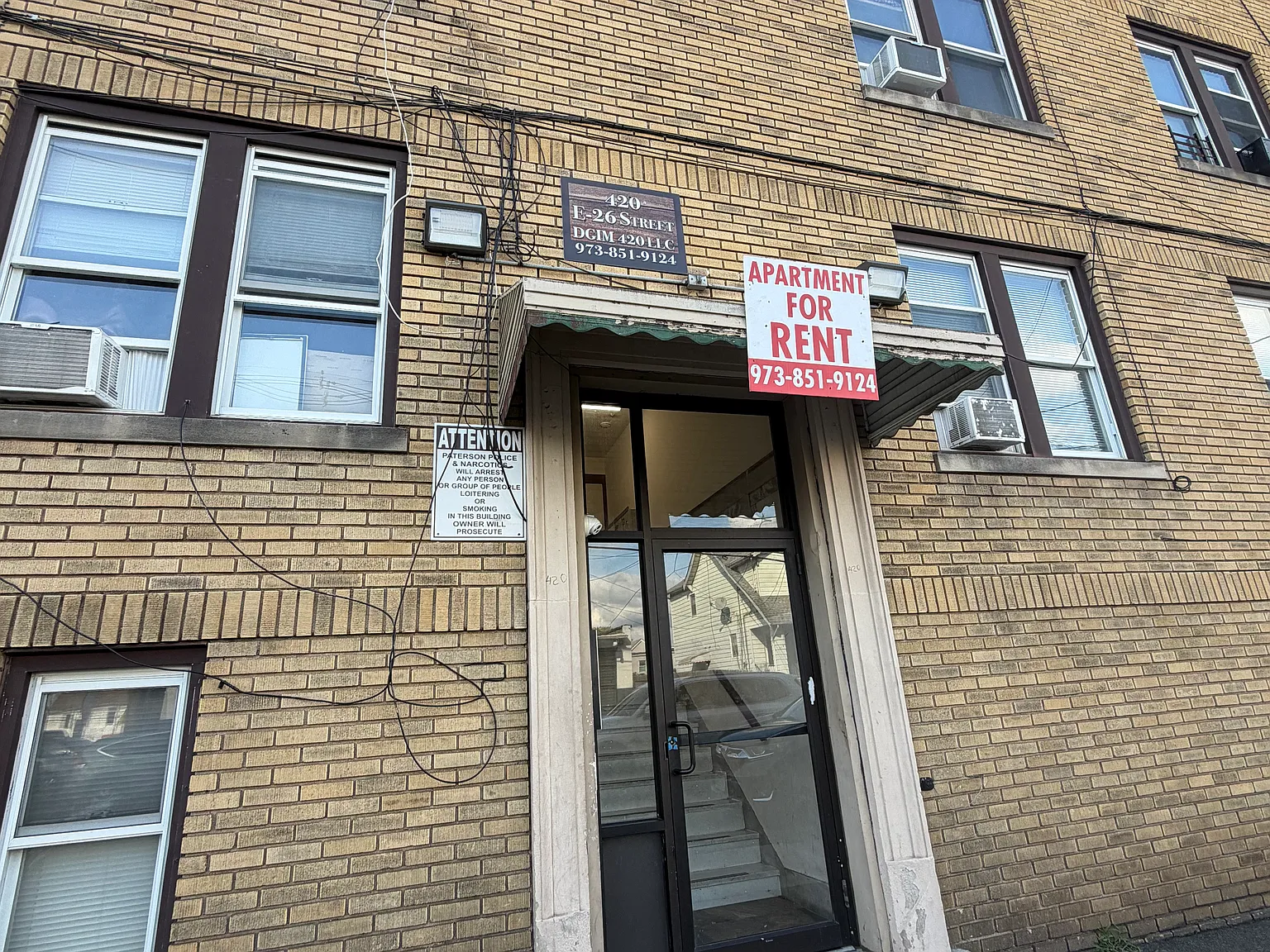 2 bed, $2,000 — Photo 1