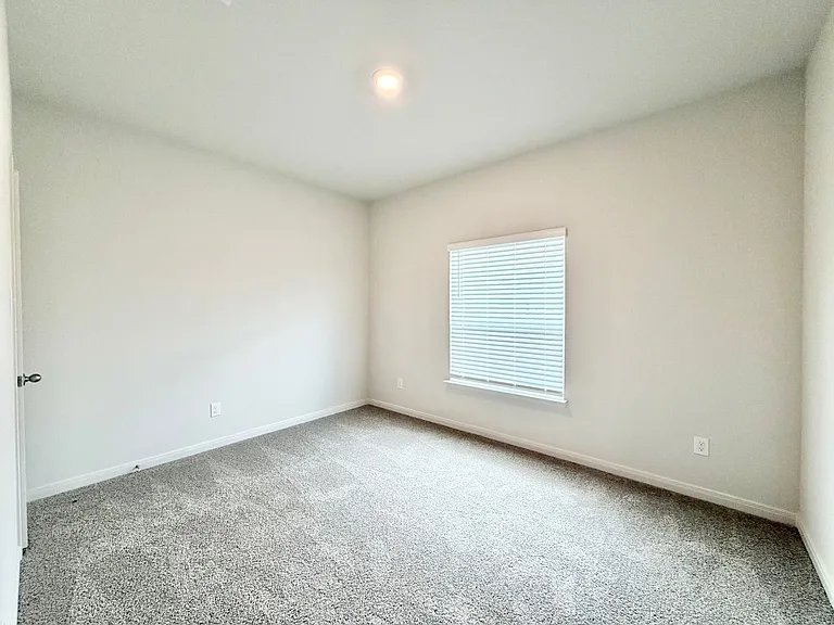 13404 Gitty Up Cir — Photo 2