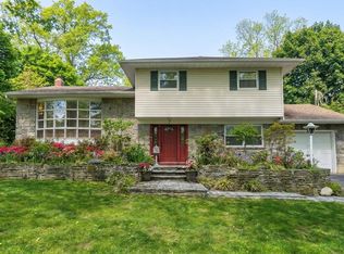 5 Highpoint Drive, Huntington, NY 11743