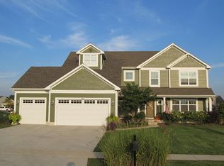 2330 Lindley St, Sycamore, IL 60178