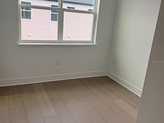 4th image of 9148 SINATRA LANE