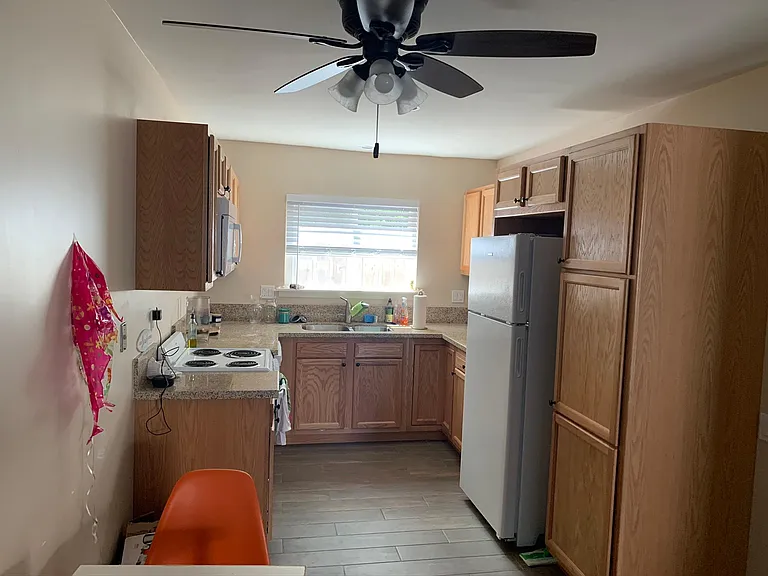 4975 Saratoga Ave #2 — Photo 4