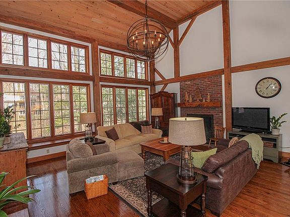 4th image of 3585 Old Hickory Ln