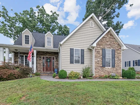 209 Davids Way, Evington, VA 24550