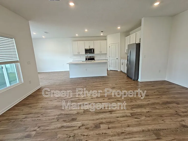 5724 Lagoon Cruise Way — Photo 14