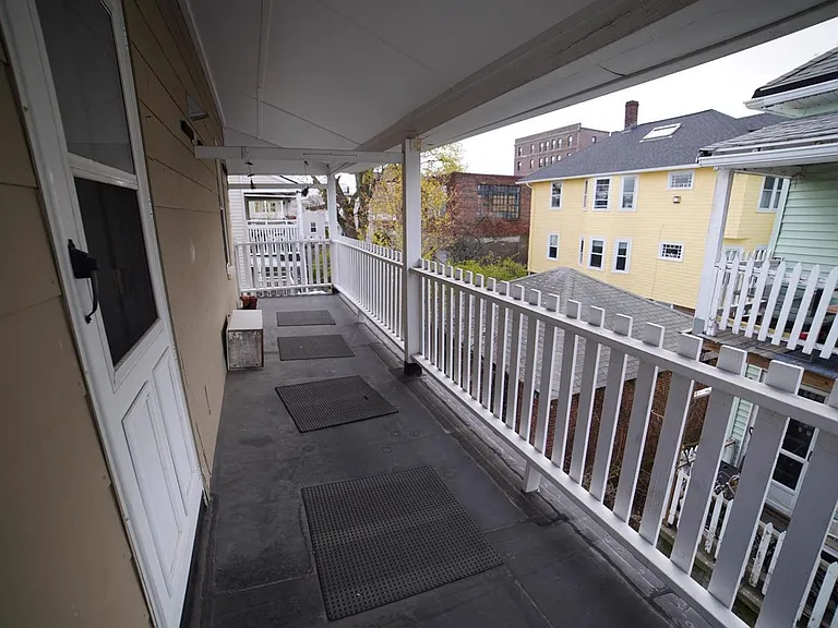 98 Heath St #2 — Photo 8