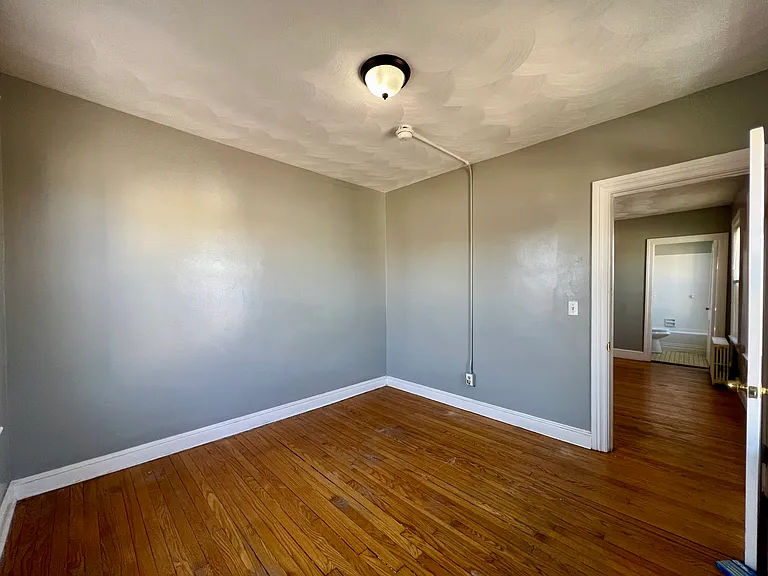 836 Main St #3R — Photo 11