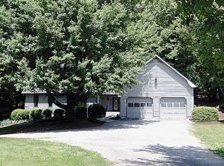 250 Hutcheson Rd, Cookeville, TN 38506