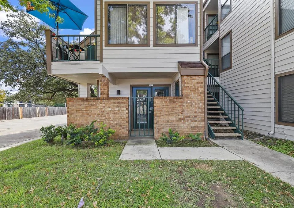 2300 Bamboo Dr #N111
