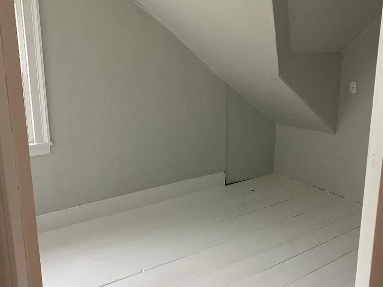 1 Limestone Pl — Photo 13