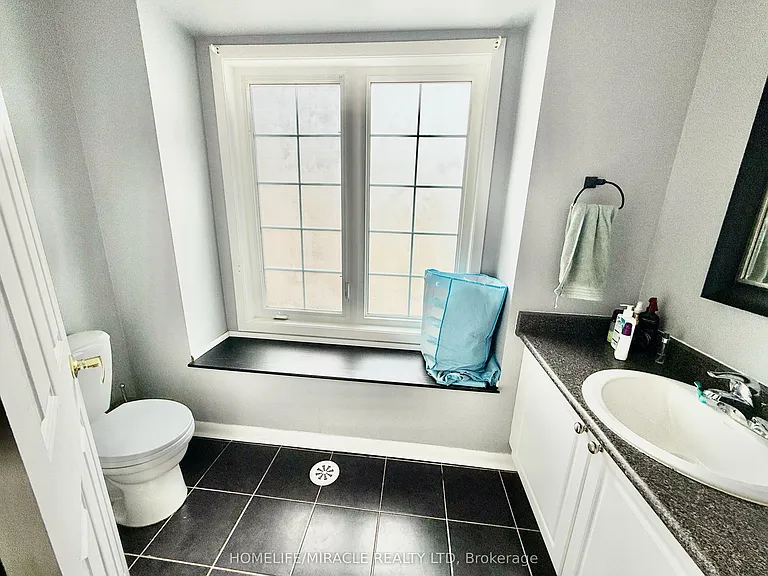 1250 Saint Martins Dr #71 — Photo 24