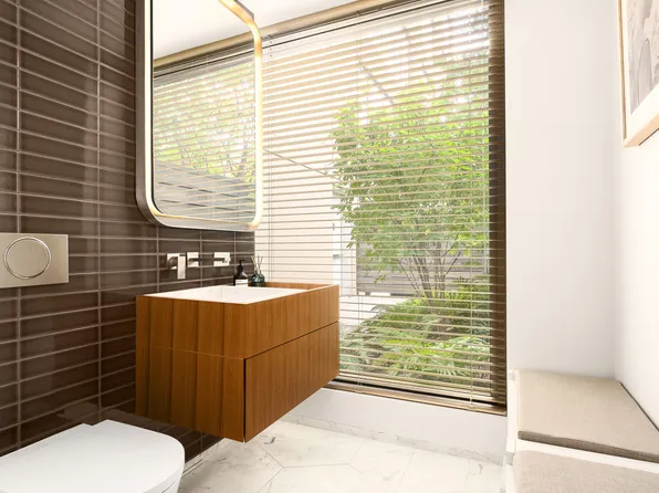 75 Kenmare Street image 3 of 10