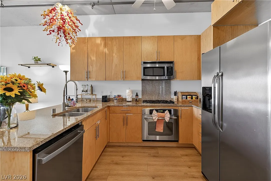 1 bed, 1.0 bath, 925 sqft, $2,800 — Photo 4