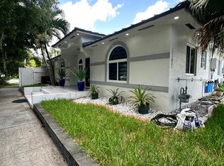 3197 W 79th Pl, Hialeah, FL 33018