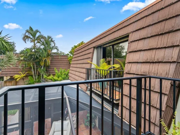 1715 17th Lane, Palm Beach Gardens, FL 33418