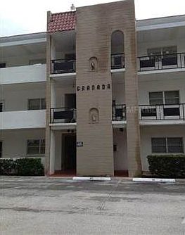 1st image of 100 El Camino Dr APT 205