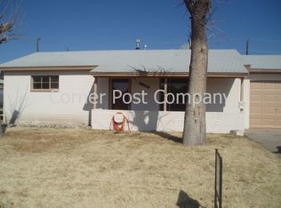 9509 Claremont Ave NE, Albuquerque, NM 87112