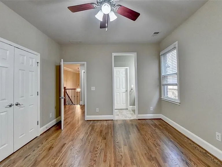 11636 Parkside Ave — Photo 23