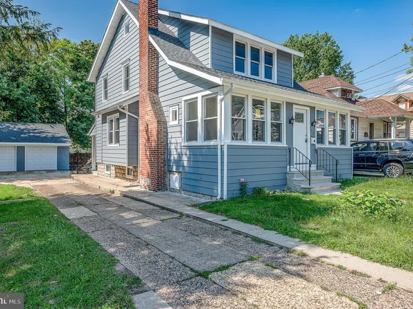 2283 42nd St, Pennsauken, NJ 08110