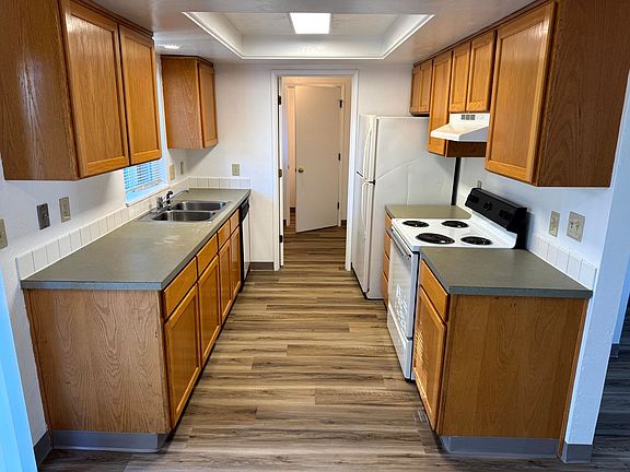 5th image of 1720 W 22nd Ave #0