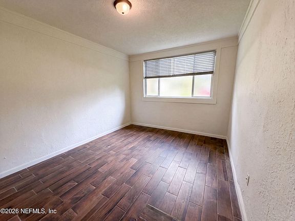 4th image of 1834 BROOKER Road