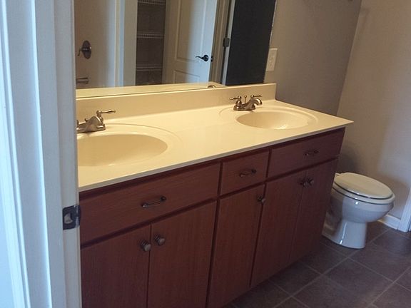 Double vanity