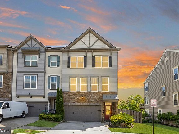 2nd image of 7 Coulter Ln