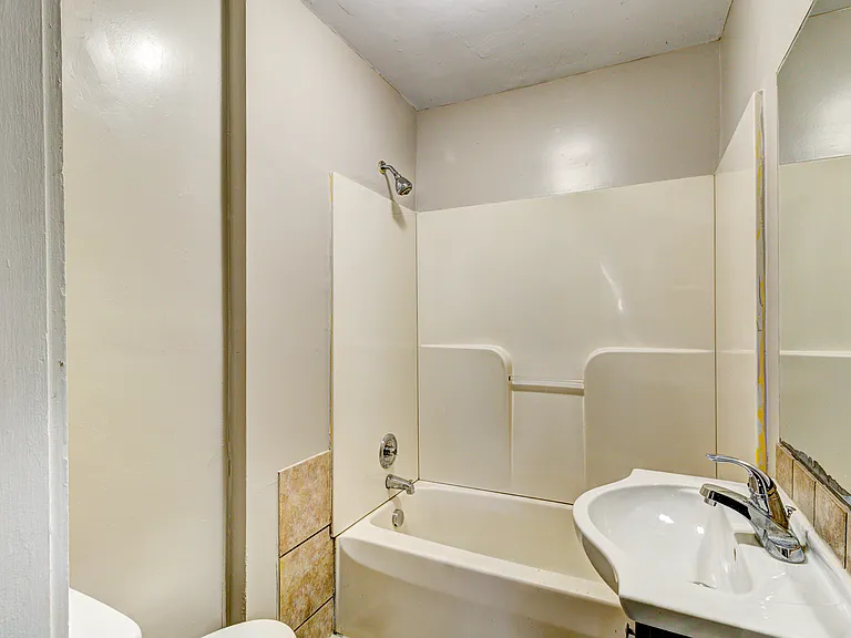 1006 Delview Rd — Photo 7