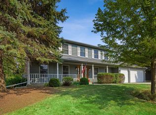 311 Fairway View Dr, Algonquin, IL