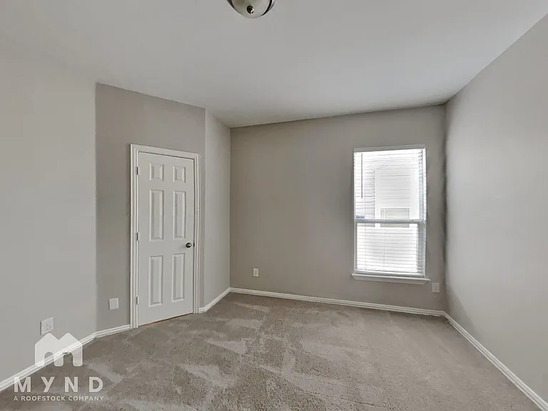 1039 Providence Blvd — Photo 19