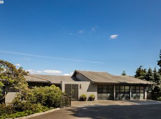 1312 SW Hessler Dr, Portland, OR 97239