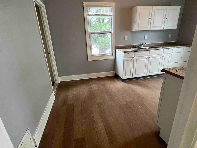25A Tolles St #A — Photo 2