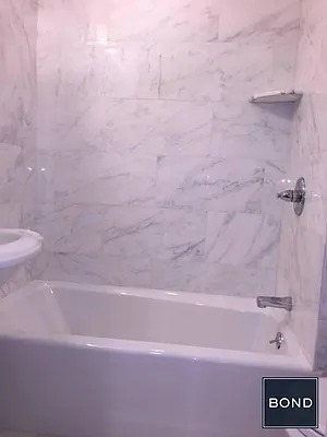 Rented by Bond New York | media 29