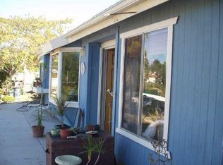 919 Sunset Dr, Vista, CA 92081