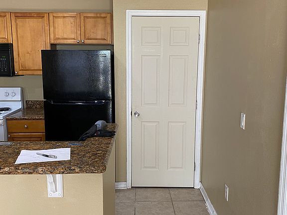 3rd image of 212 Melissa Pl Unit C