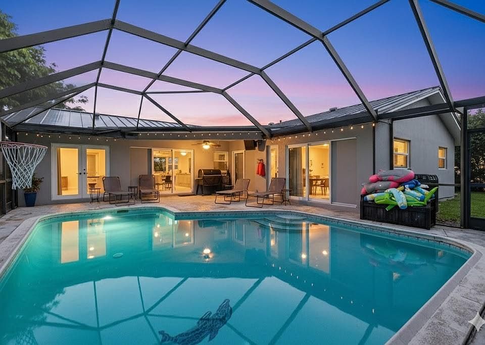 1st image of 1650 NW 9th St