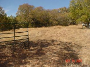 10 Twin Hills Rd, Locust Grove, OK 74352