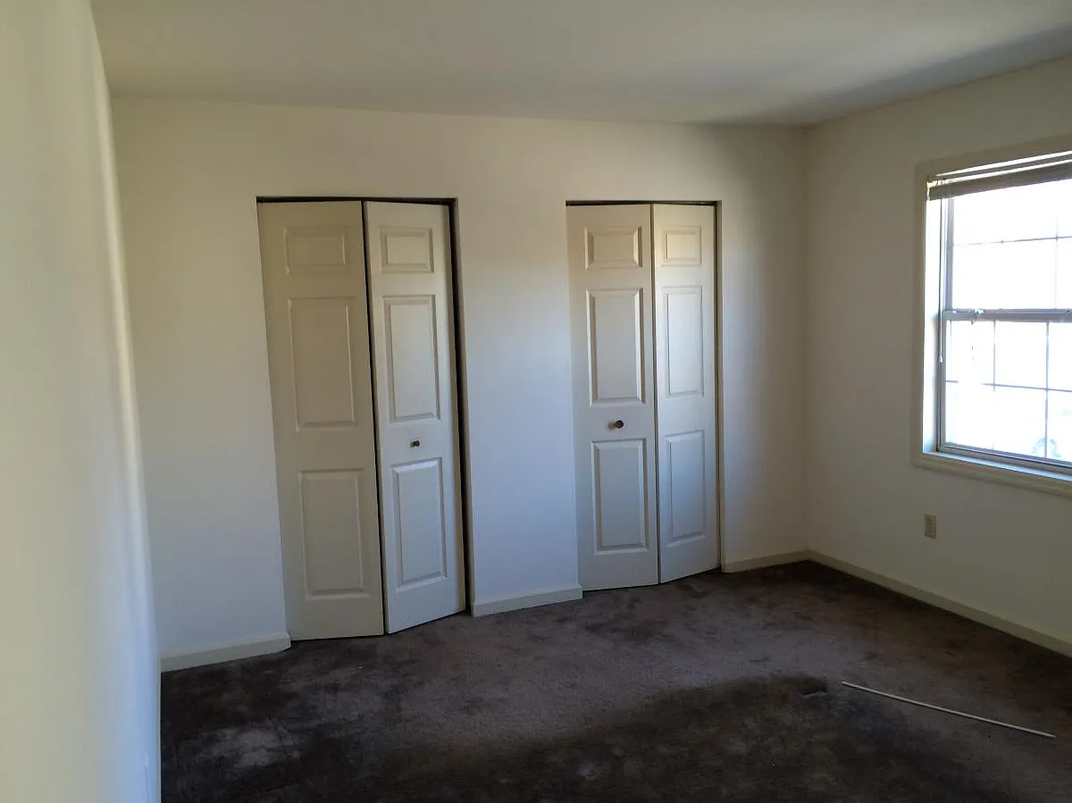 2 bed, 1.5 bath, 1224 sqft, $1,388 — Photo 3