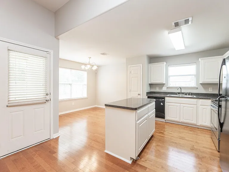 3910 Enclave Mist Ln — Photo 12