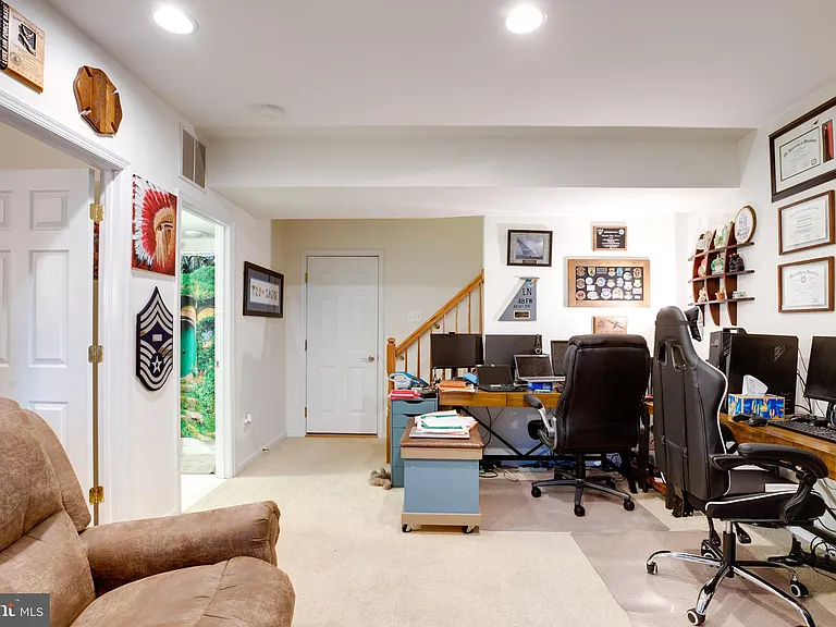 4594 Barringer Pl — Photo 28