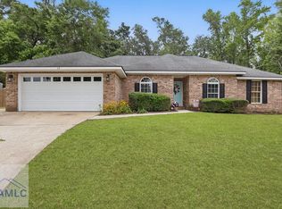 13 Sassafras Ln, Midway, GA 31320