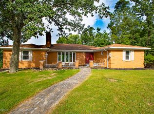 5220 Rollingwood Trl, Louisville, KY 40214