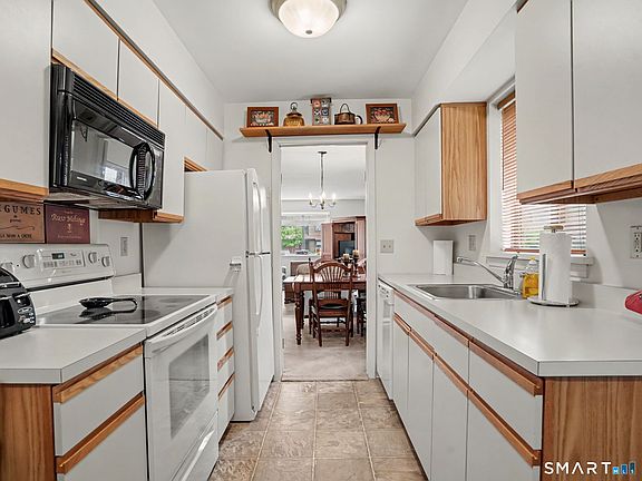 5th image of 115 Fillow Street #43