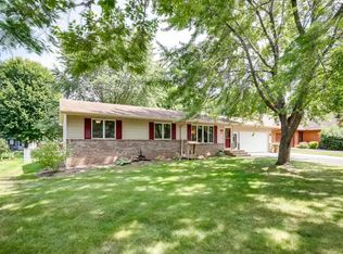 730 Apollo Rd, River Falls, WI 54022