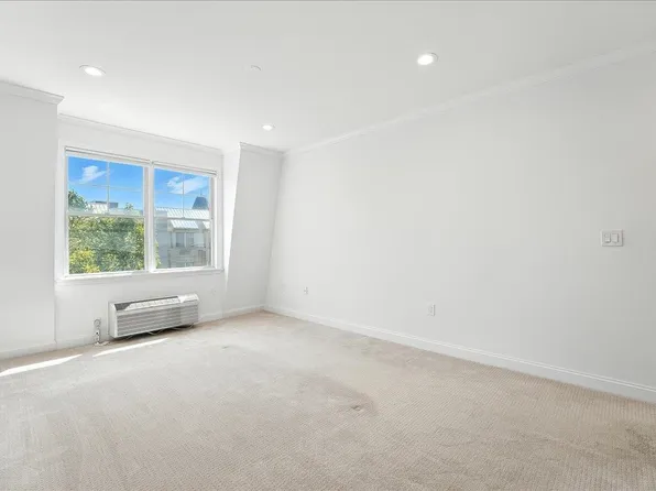 15 Freedom Way image 18 of 48