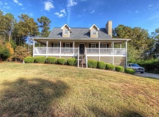 189 Lady Savannah Dr, Dallas, GA 30157