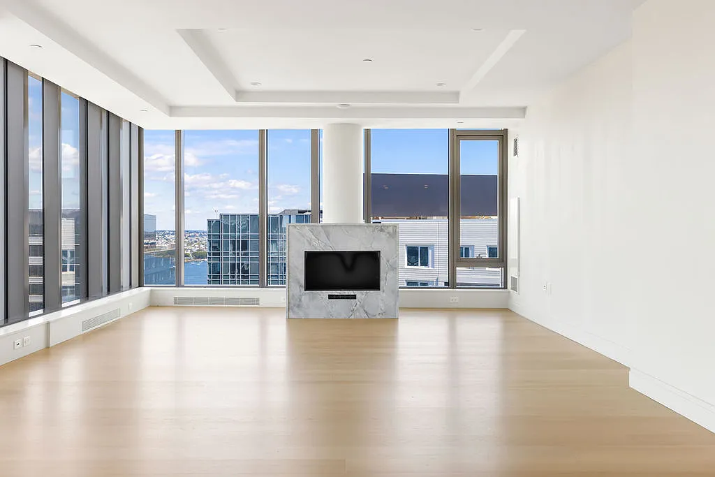 2 bed, 2.5 bath, 2231 sqft, $23,000 — Photo 4