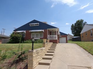 506 E 11th St, Ellis, KS 67637