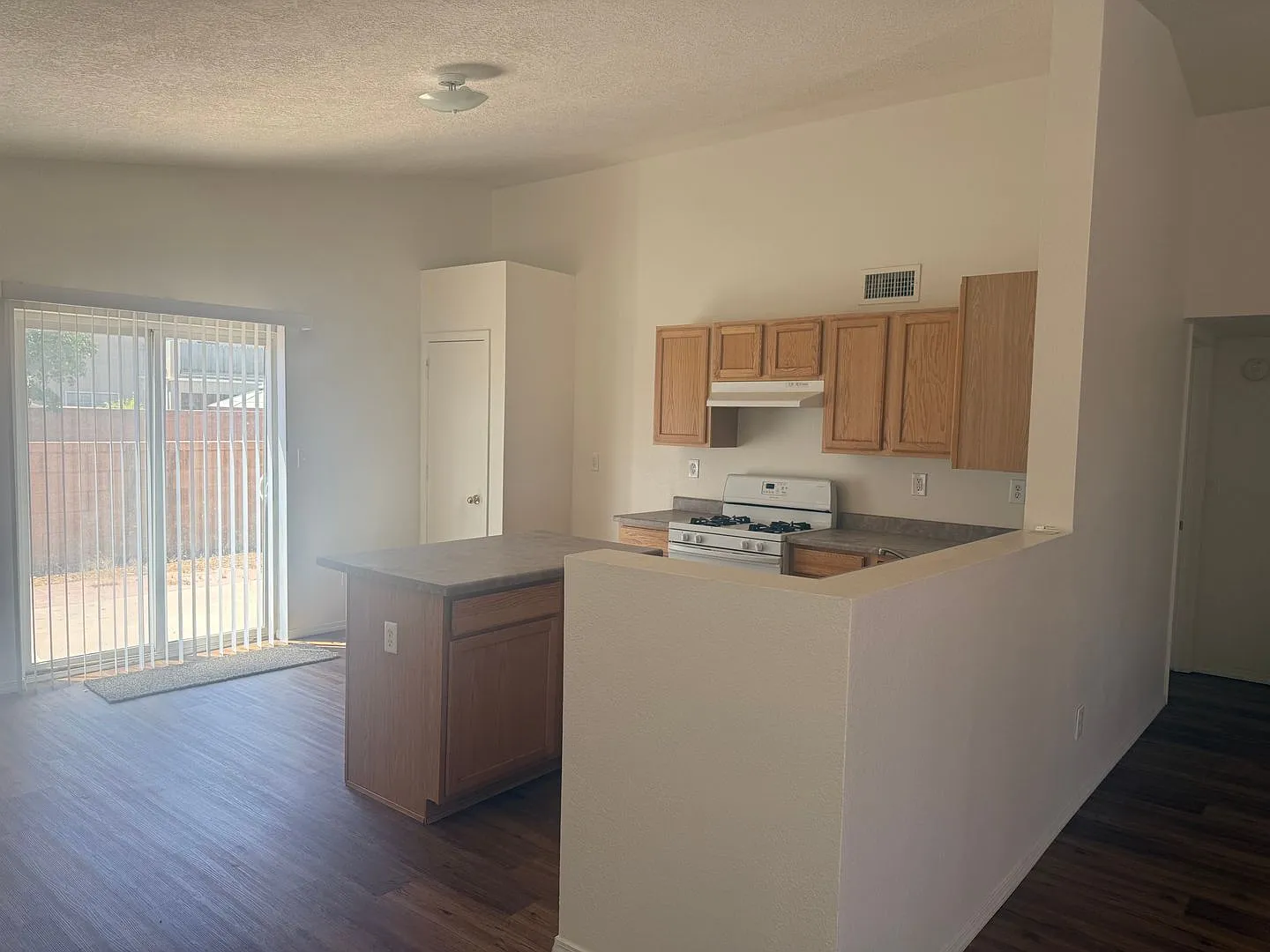 3716 Ranchers Loop — Photo 3